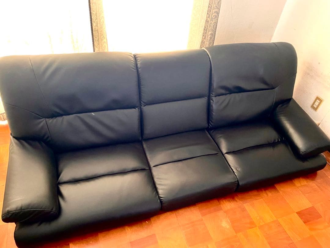 ローソファー 合皮 レザー サイドテーブル付き　ブラック　未使用