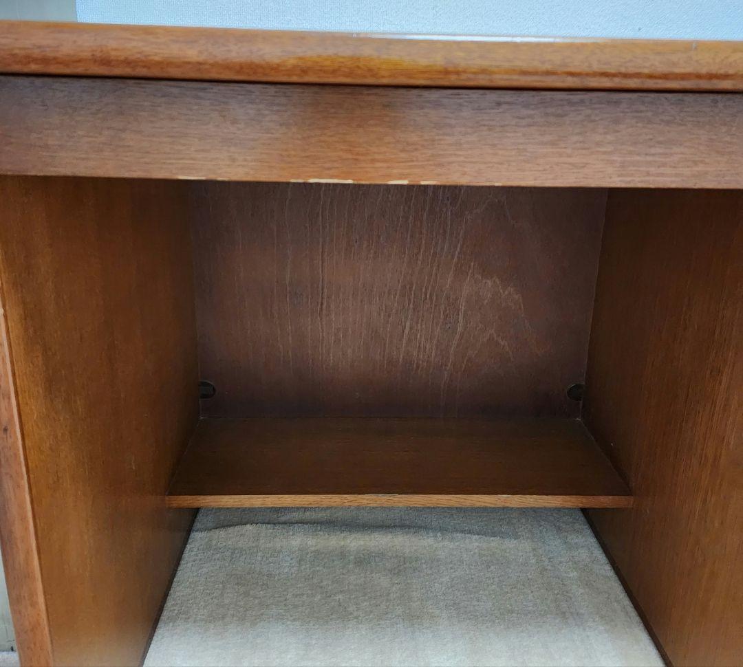 縁起物　カリモク学習机　旧帝大医学部教授が代々執務机として使用　デスク