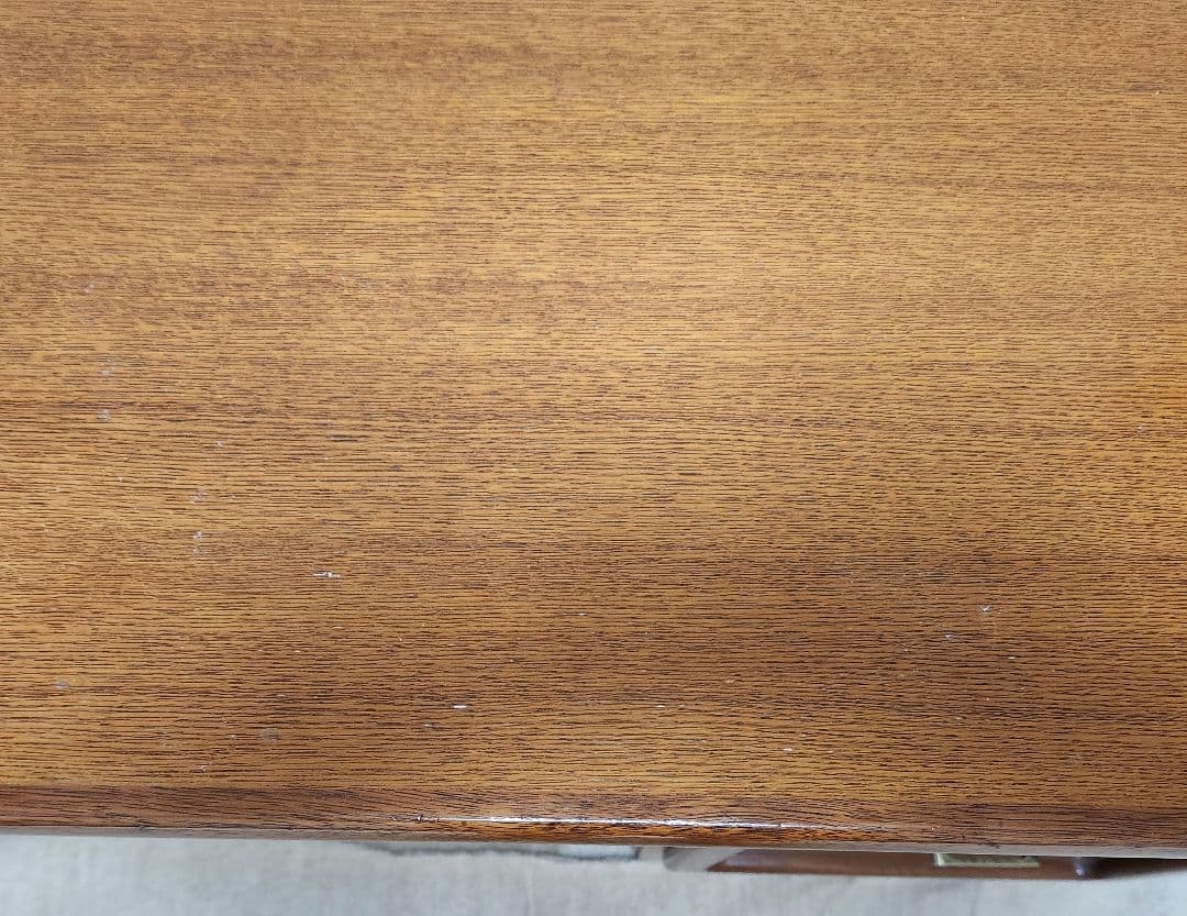 縁起物　カリモク学習机　旧帝大医学部教授が代々執務机として使用　デスク