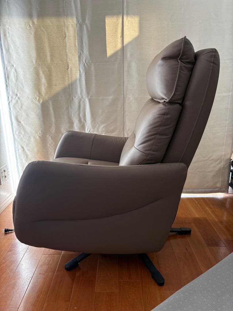 【引取 送料なし】 美品 ニトリ 電動リクライニングパーソナルチェアLE01