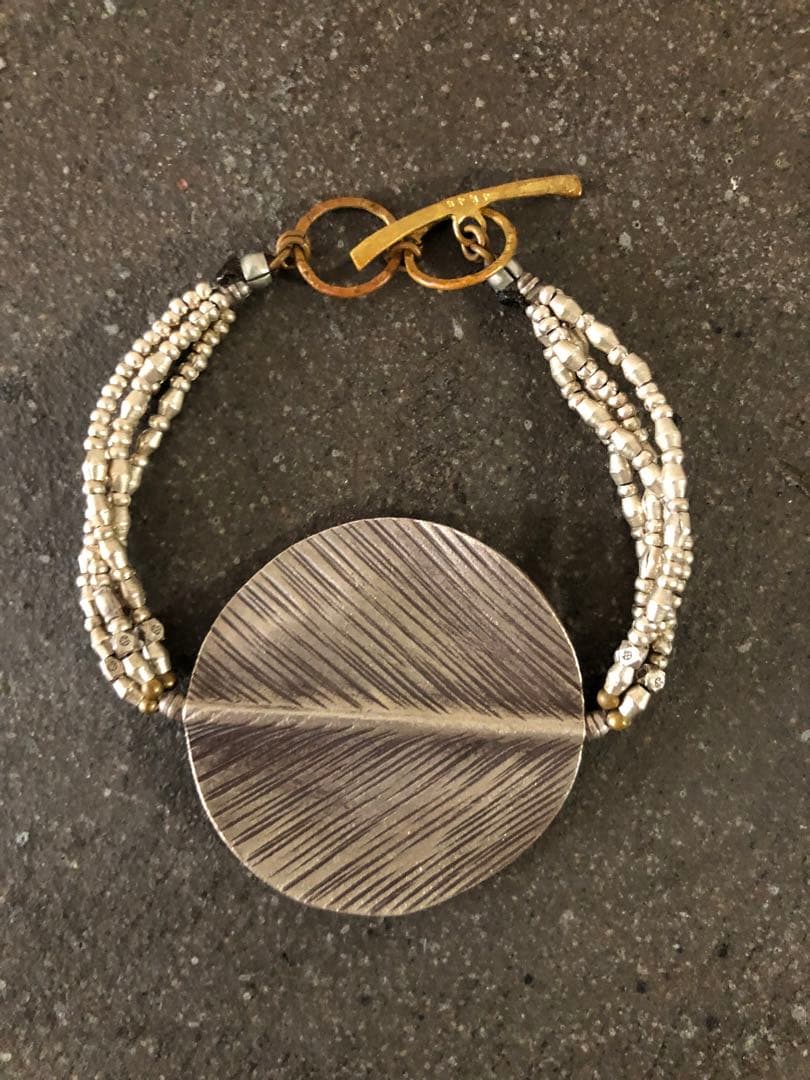 本日限定お値下げ　juju カレン4連　ブレスレット