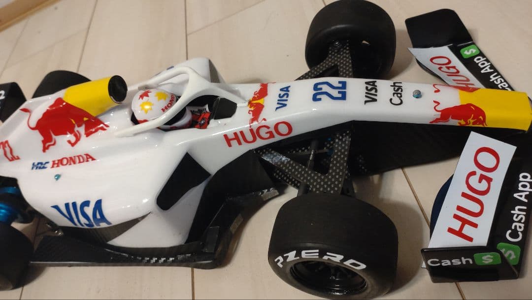 F1ボディ　角田仕様