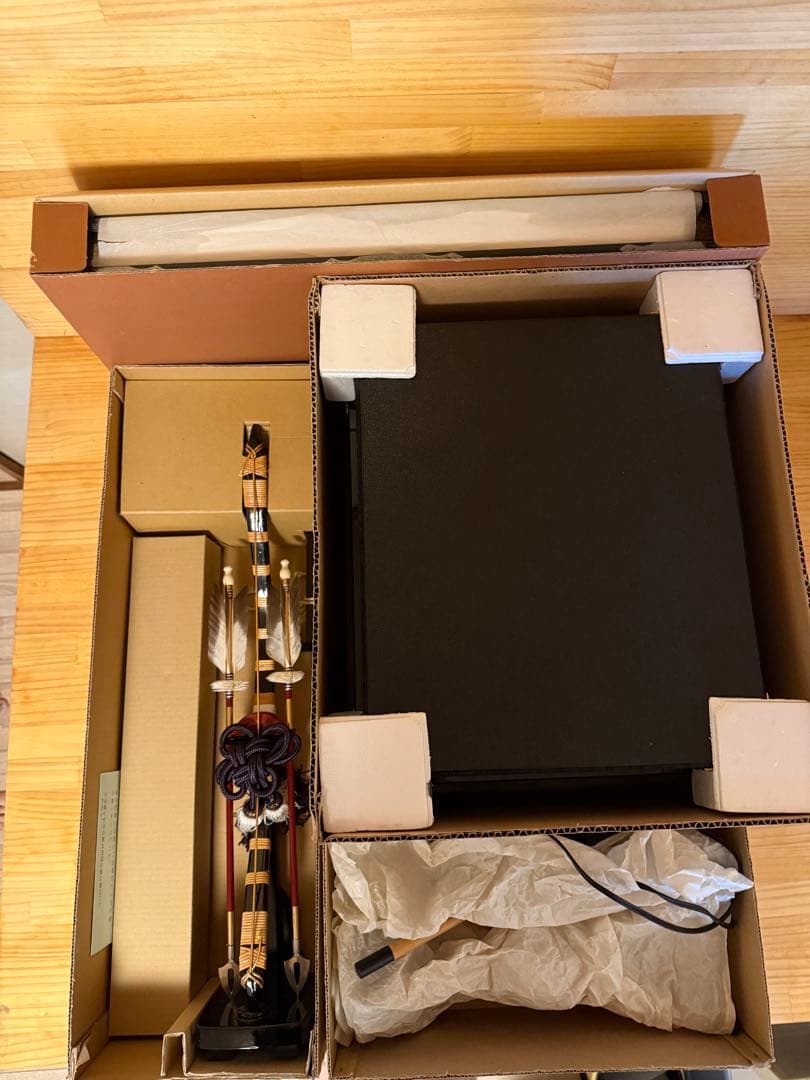 【引越し整理特価】久月製 豪華兜飾り一式 （美品・購入２０万円→12,000円）