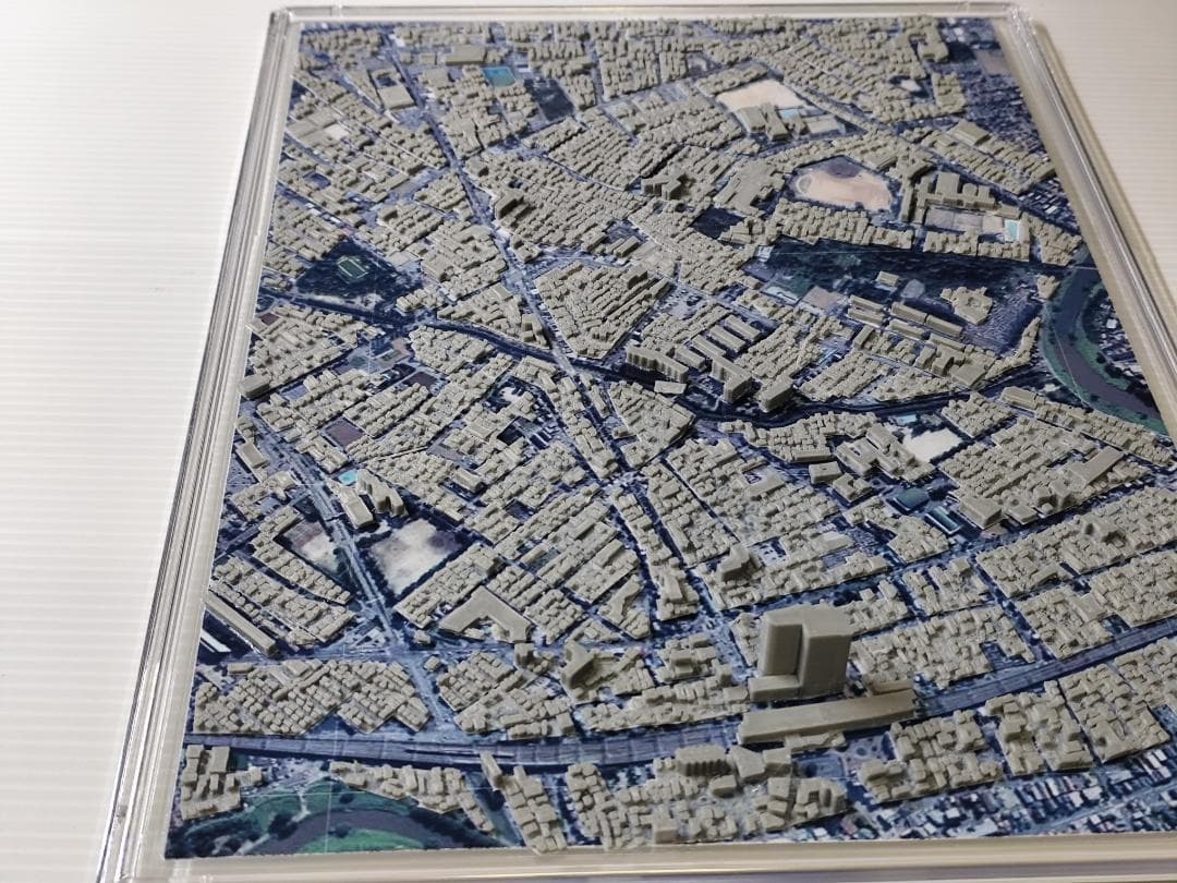 越谷市　北越谷駅３D都市データを活用した都市模型　(透明ケース付) Amazon.co.jp: 台場 フジテレビ周辺 国土交通省の整備した3D都市