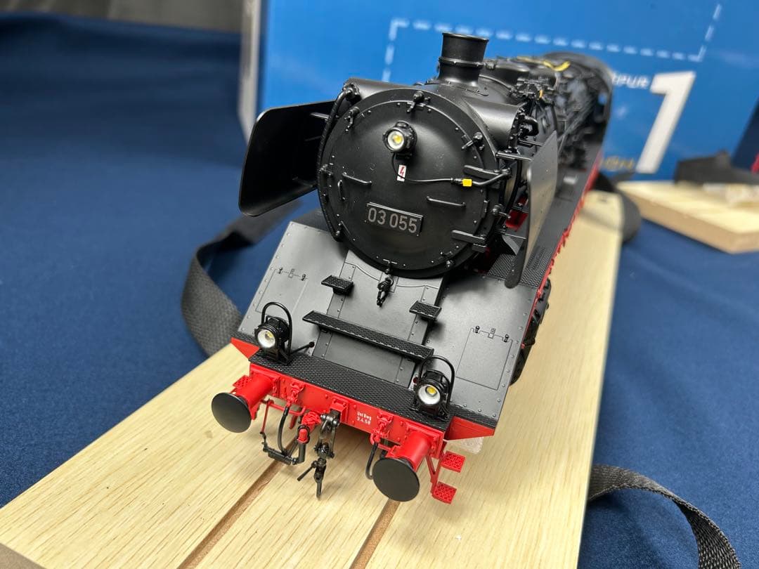ドイツ 蒸気機関車 KM1 Modellbau BAUREIHE 03