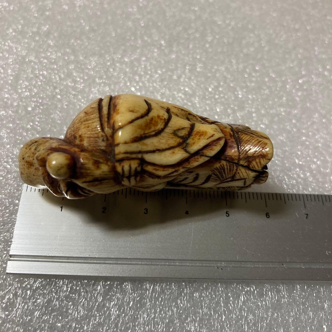 天然素材　寿老人　彫刻　根付　提げ物　置物