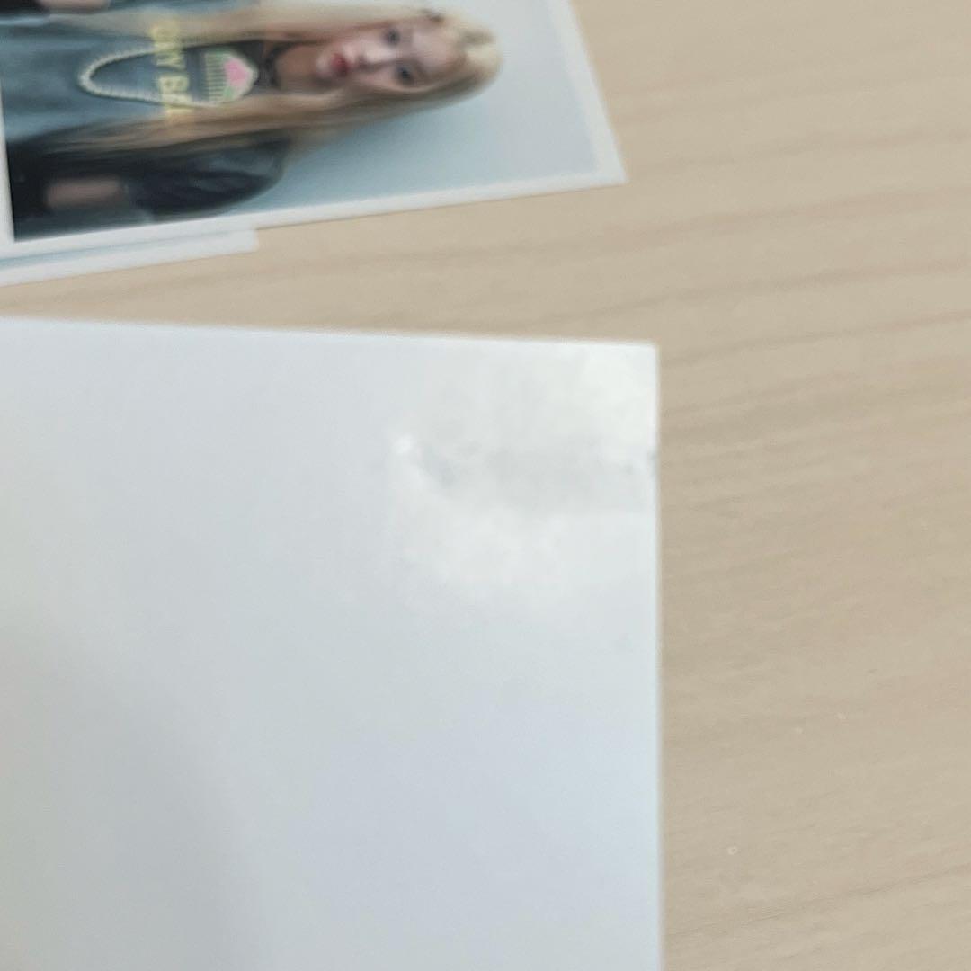 ILLIT モカ 画像2枚目あり まとめ売り MD グッズ