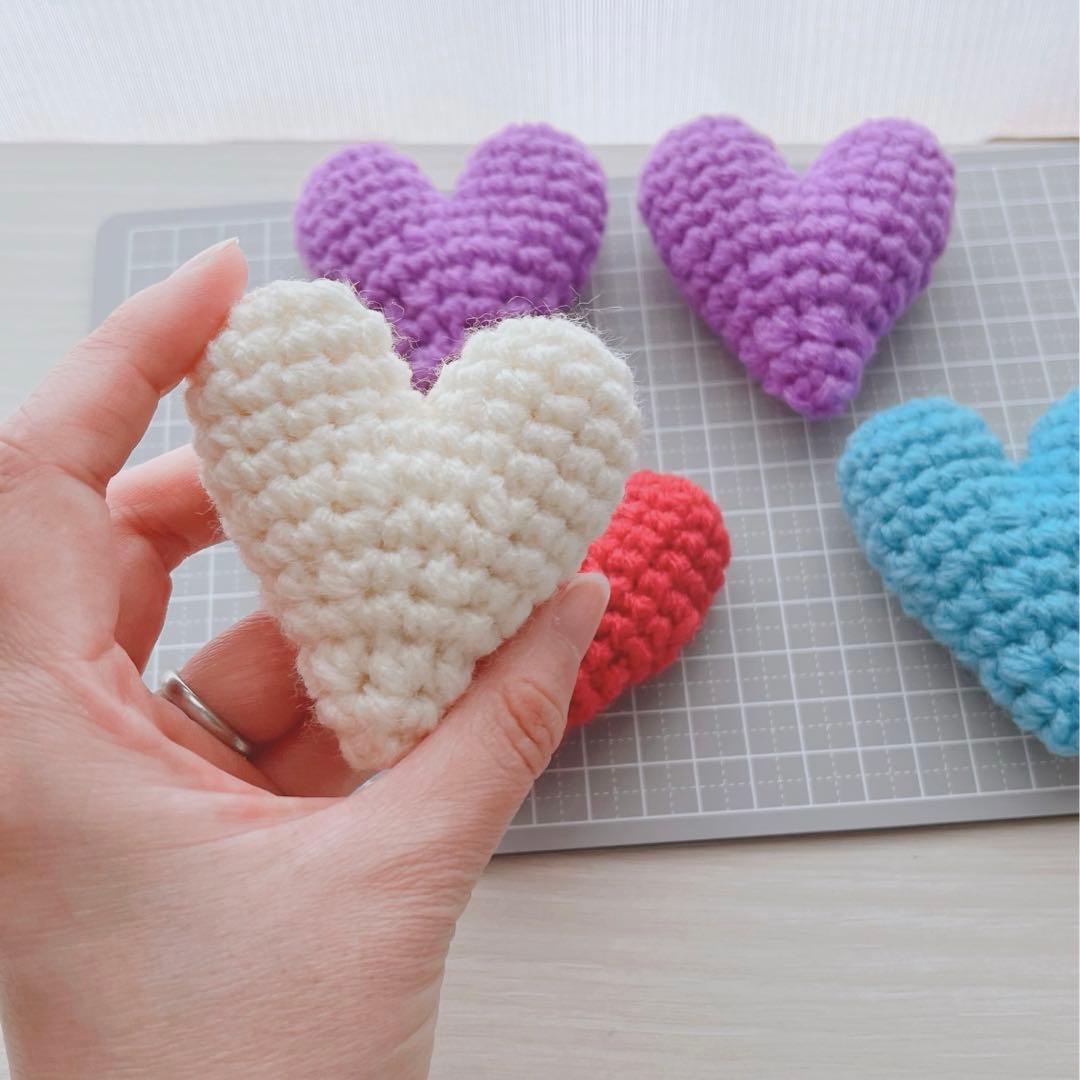 匿名配送♡♡ 数量限定！特価品 ハートのあみぐるみ5個