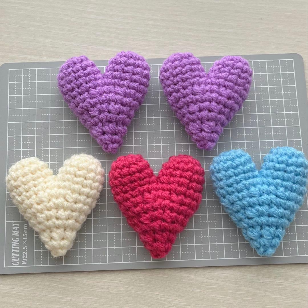 匿名配送♡♡ 数量限定！特価品 ハートのあみぐるみ5個