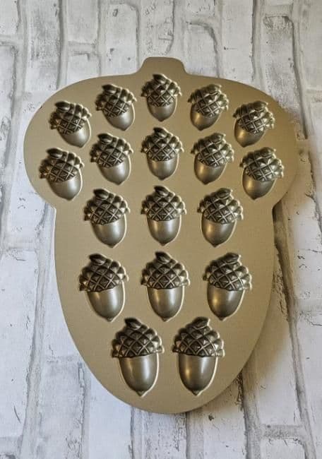 ★あつ★ノルディックウェア　どんぐり ゴールド