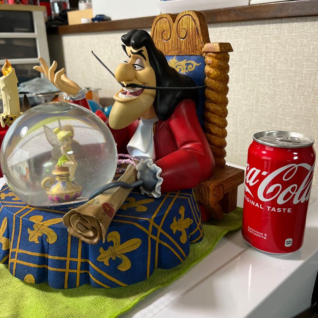 ディズニースノードーム ピーターパン(フック船長とティンカーベル