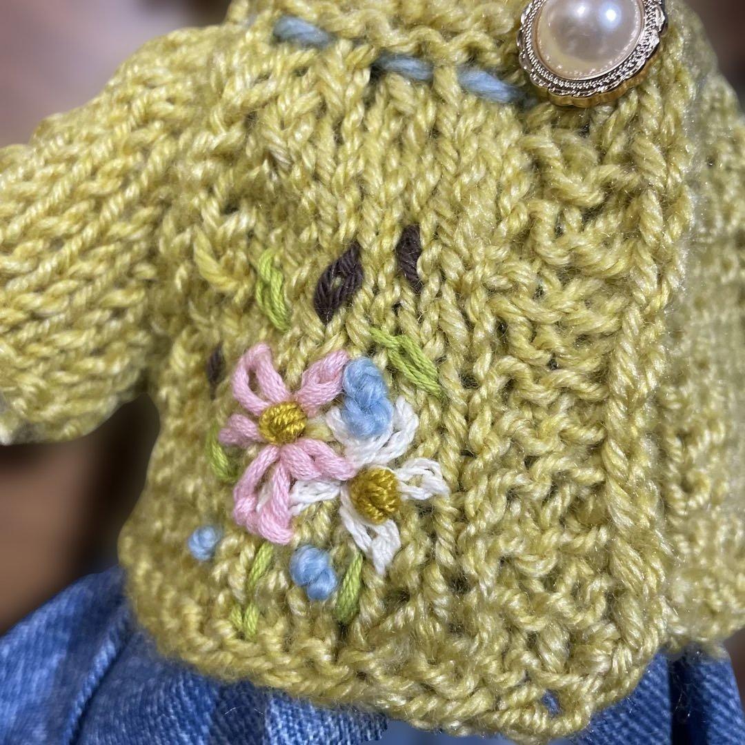 るー…刺繍カーディガンがおしゃれな女の子