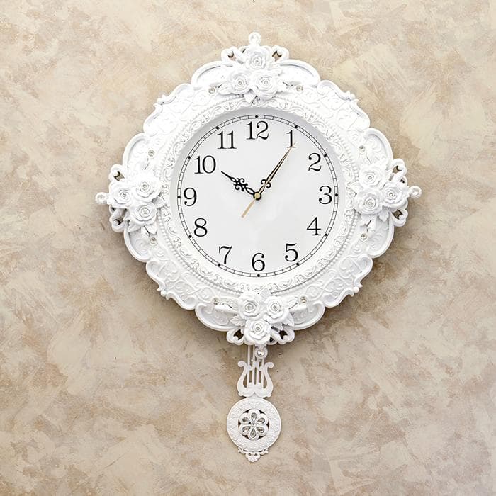 ゴージャス ビクトリア調 掛け時計 ホワイト アンティーク調