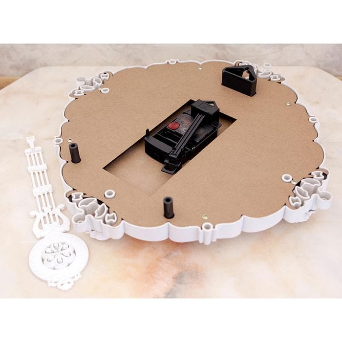 ゴージャス ビクトリア調 掛け時計 ホワイト アンティーク調