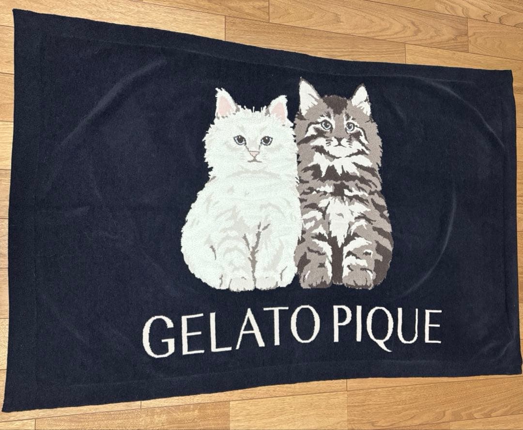 ジェラピケ　ツインキャットジャガードブランケット