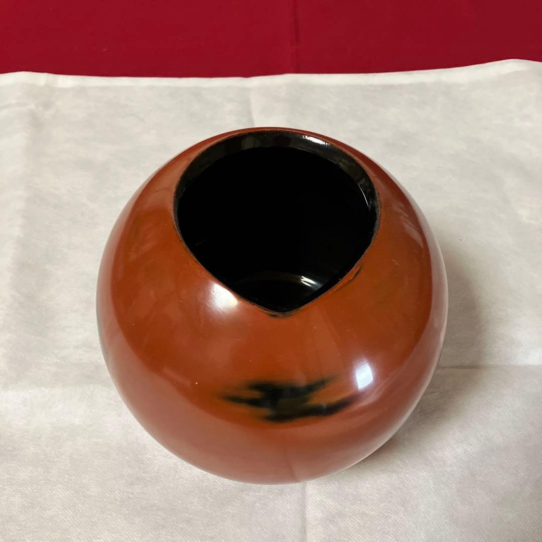 根來塗り球形花器