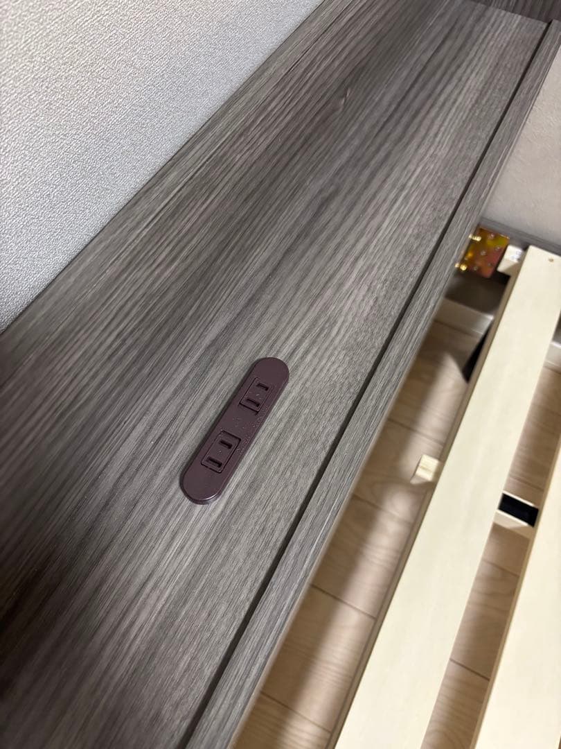 【美品・購入半年】グレー セミダブルベッドフレーム 収納付き