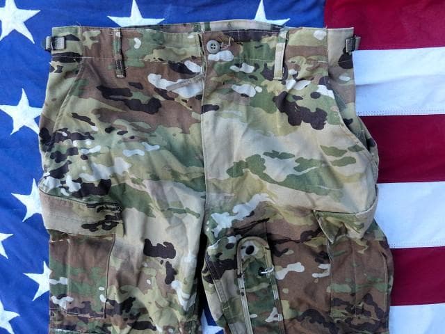 レア! 実物 OCP ヘリクルートラウザー M-R エアクルー A2CU 313 - メルカリ