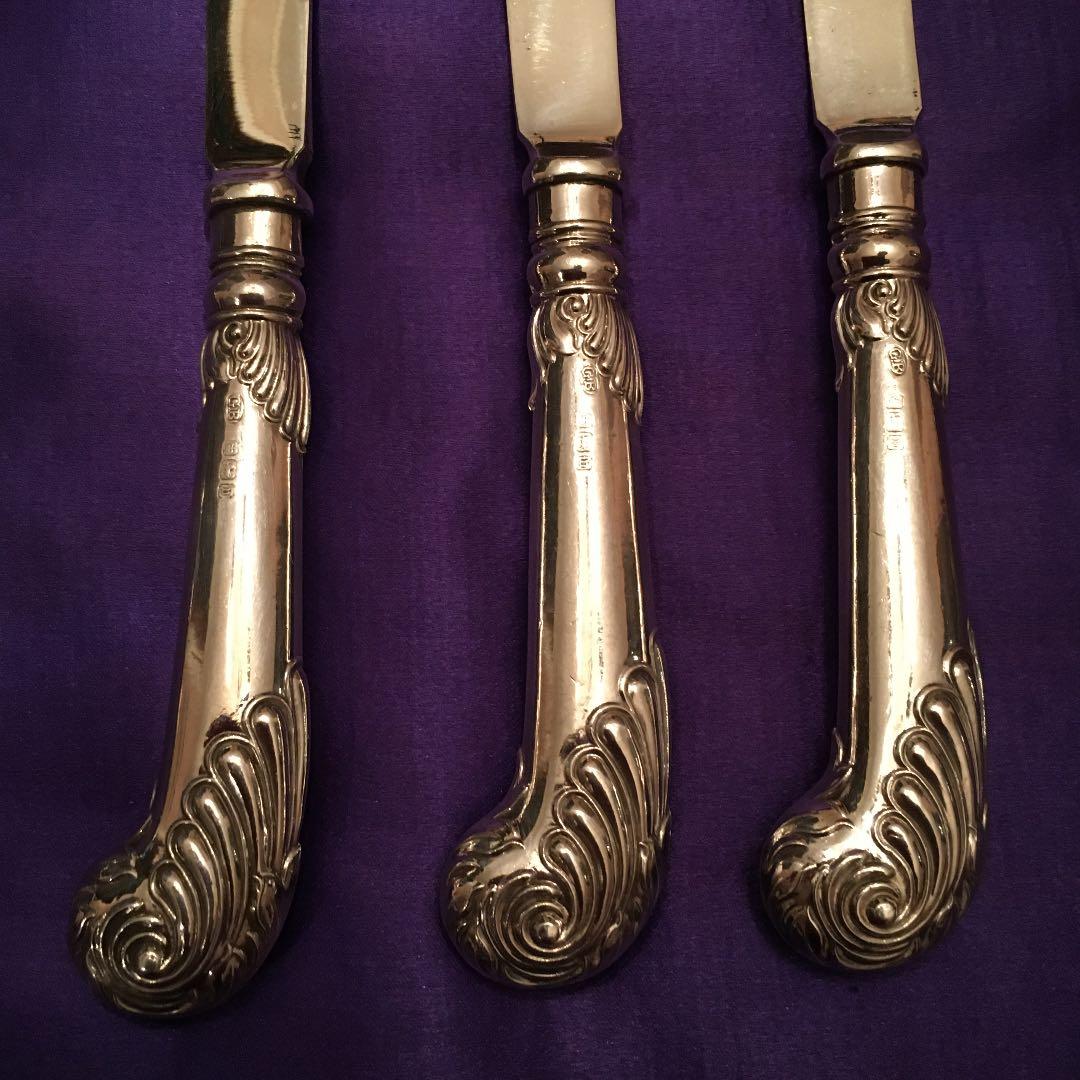 英国製アンティーク純銀ナイフとフォーク12本お箱入り - メルカリ