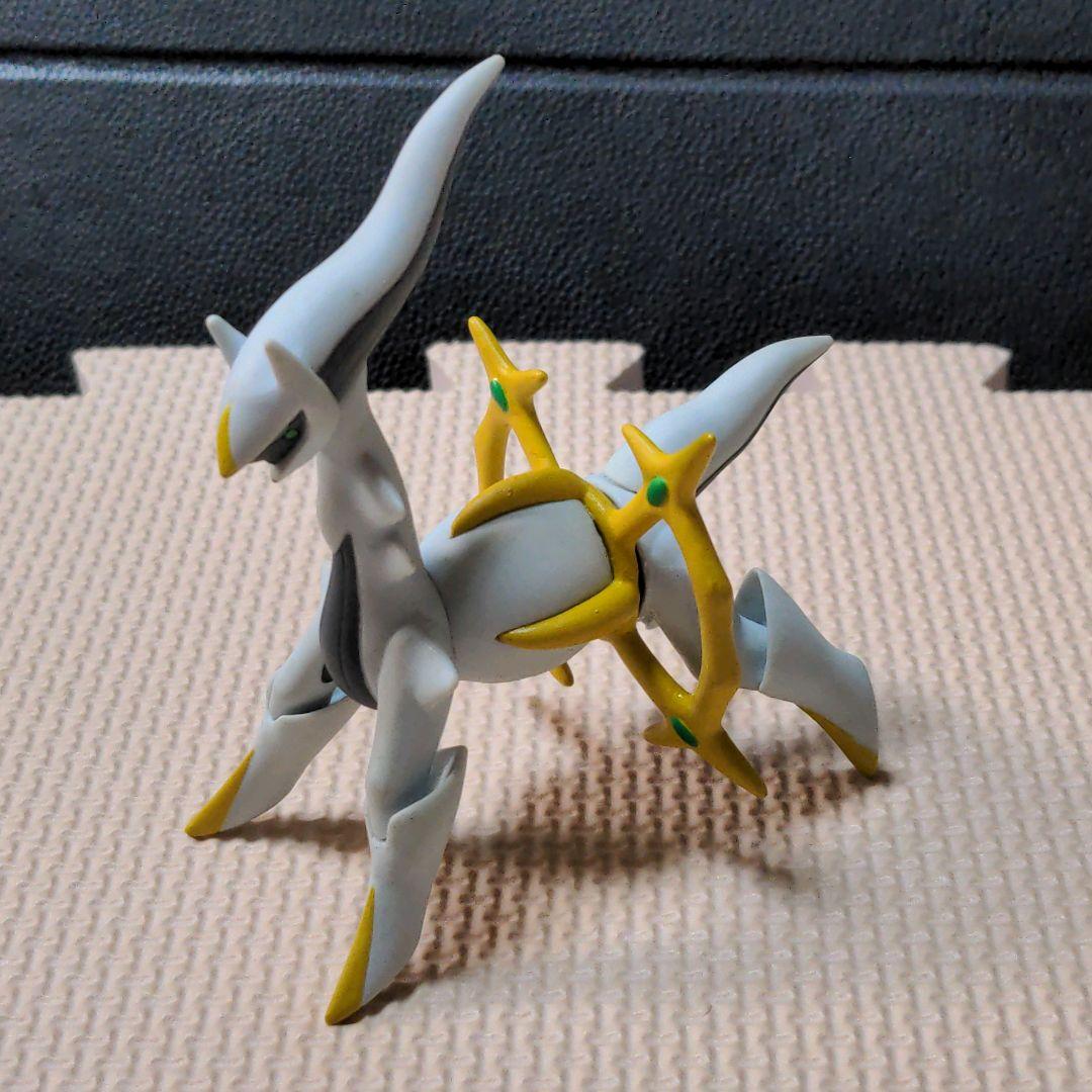 希少】ポケモン アルセウス フィギュア 立体ポケモン図鑑 組立式