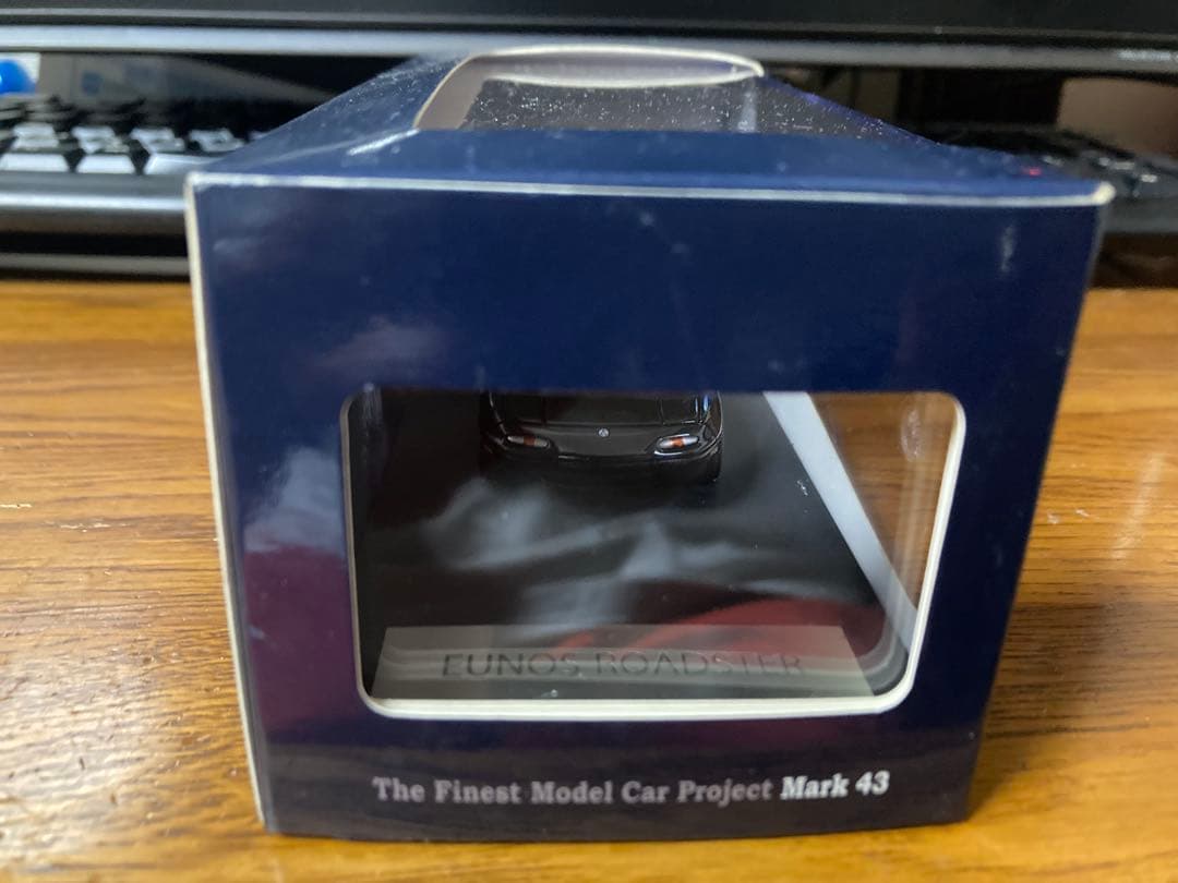 マツダ MARK43 ユーノス ロードスター Vスペシャル 1/43 ミニカー
