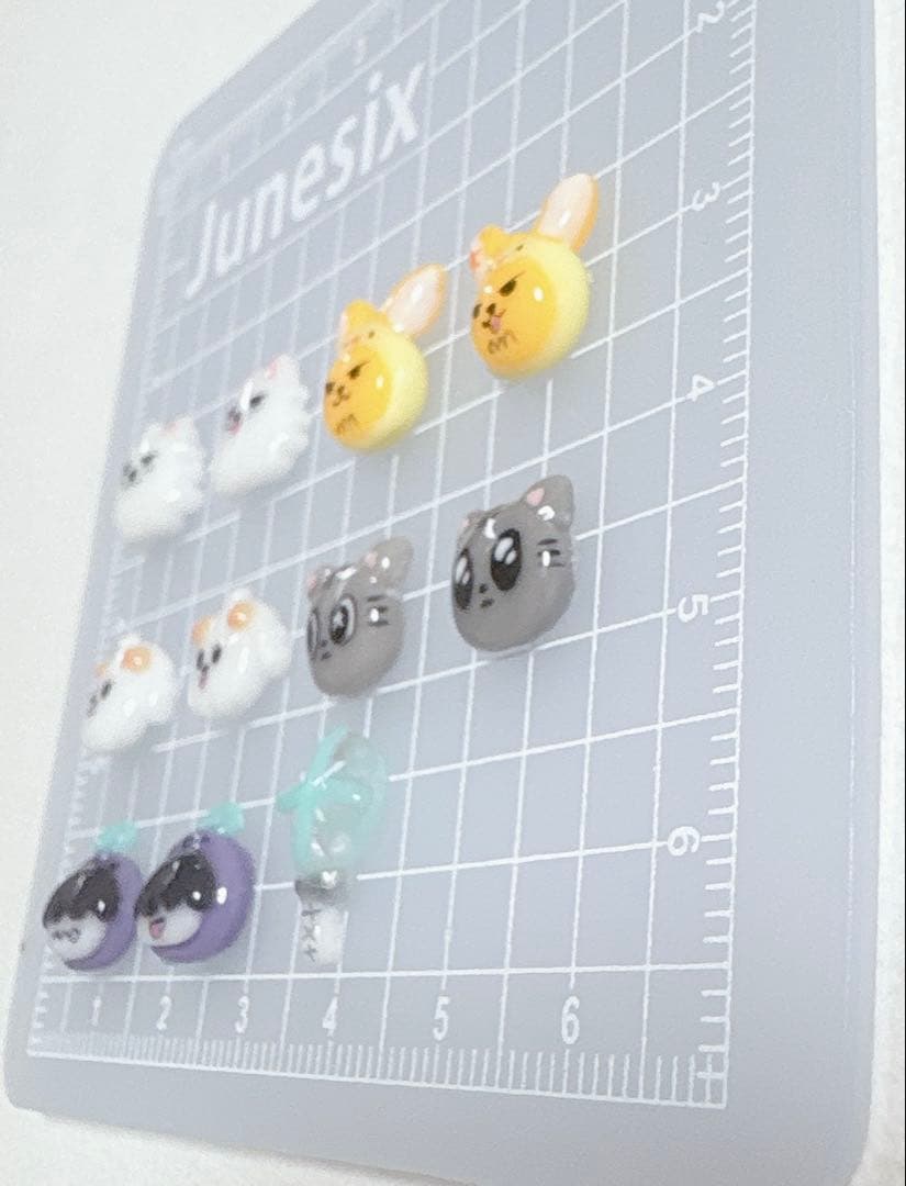 プルバトゥ　ネイルパーツ　3dパーツ　txt