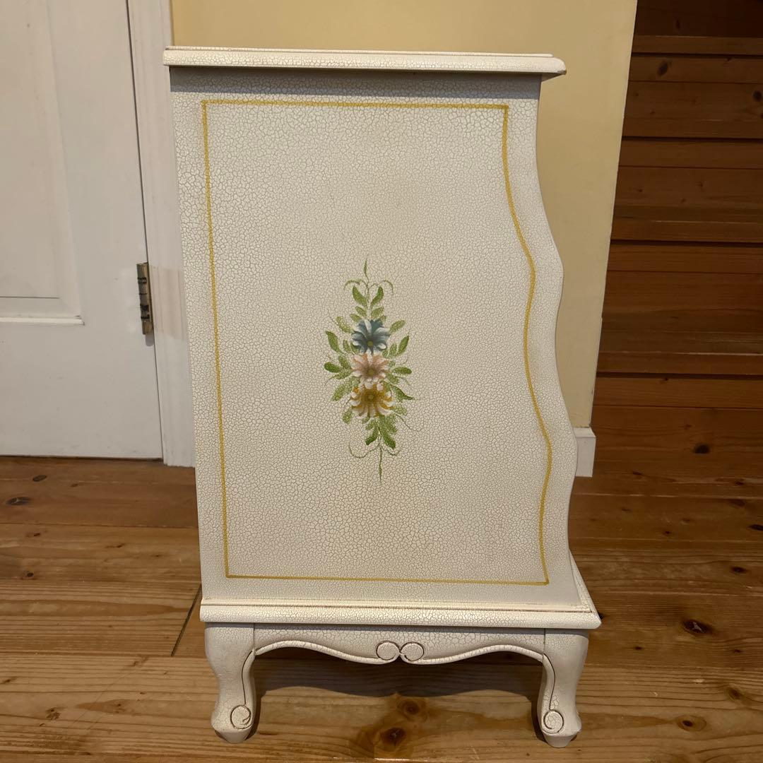 イタリア製　ロココ調　猫脚　アンティーク　 ホワイト