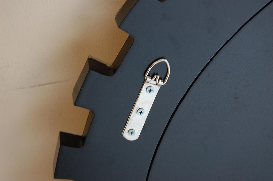 シンプル　モダン　壁掛けミラー　ブラック　サン　80ｃｍ　かっこいい　ミラー家具