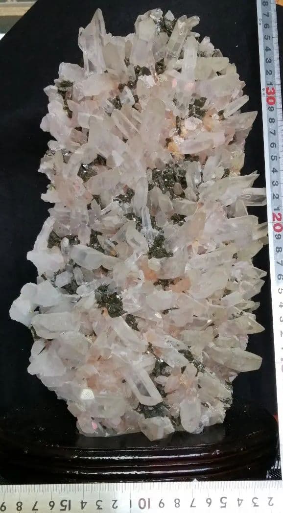 水晶 エピドート 共生クラスター（グリーントルマリン）3.9kg ーtot015