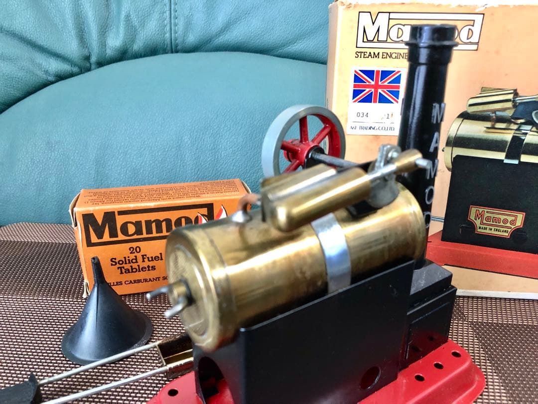 ★絶版！￼Mamod SP-1 スチームエンジン￼ H:15cm　　箱付き