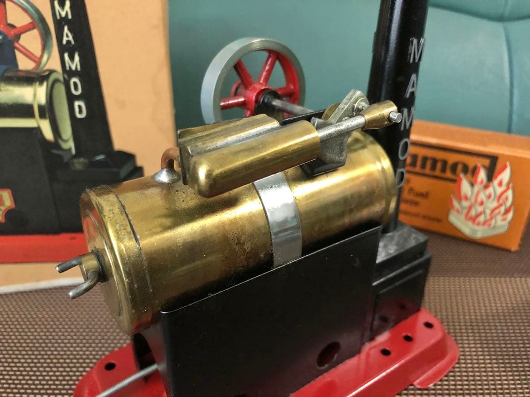 ★絶版！￼Mamod SP-1 スチームエンジン￼ H:15cm　　箱付き