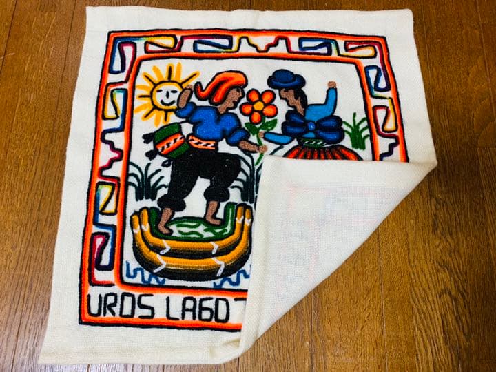 【ハンドメイド】チチカカ湖の刺繍入りクッションカバー