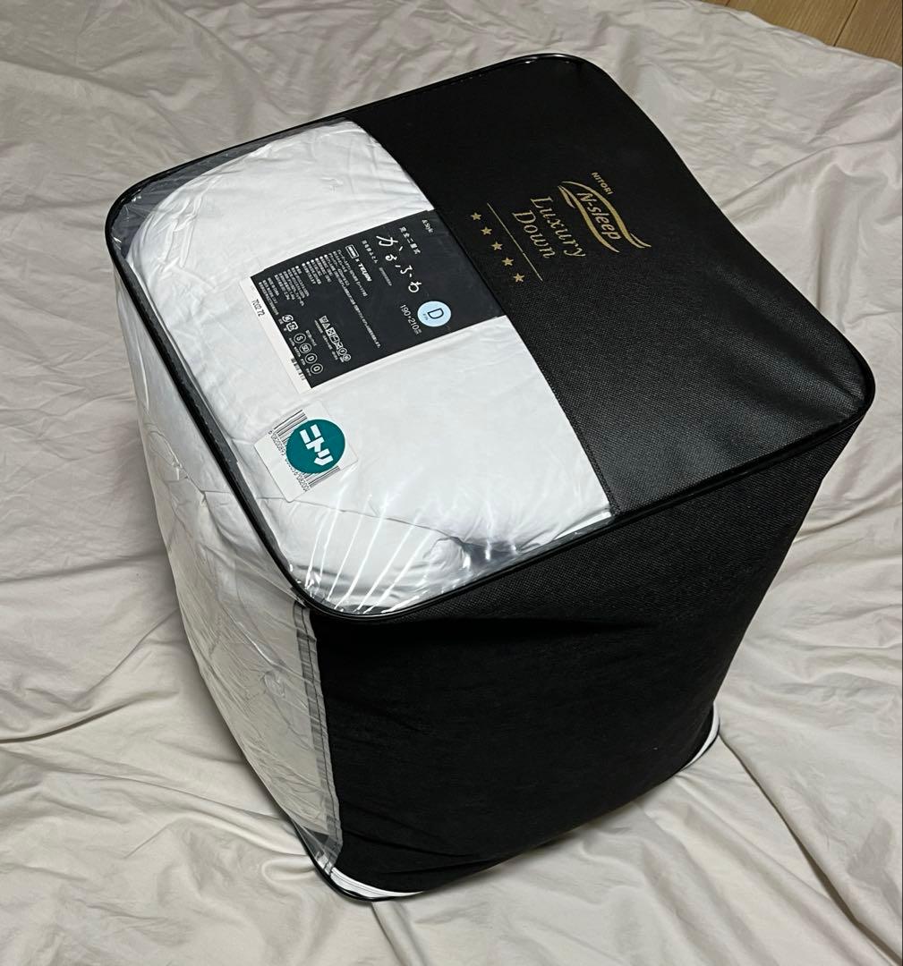 NITORI かるふわ 羽毛掛け布団 ダブル　あたたかさレベル6