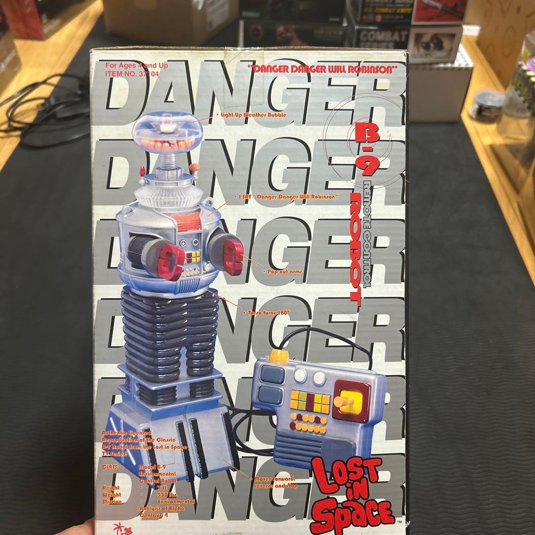 B9 リモートコントロールロボット Lost in Space