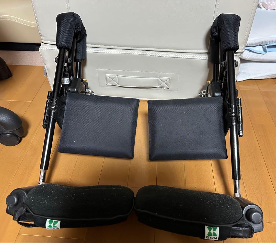 車椅子　フットレスト　ミキ　MIKI エレベーティング　ティルト　リクライニング