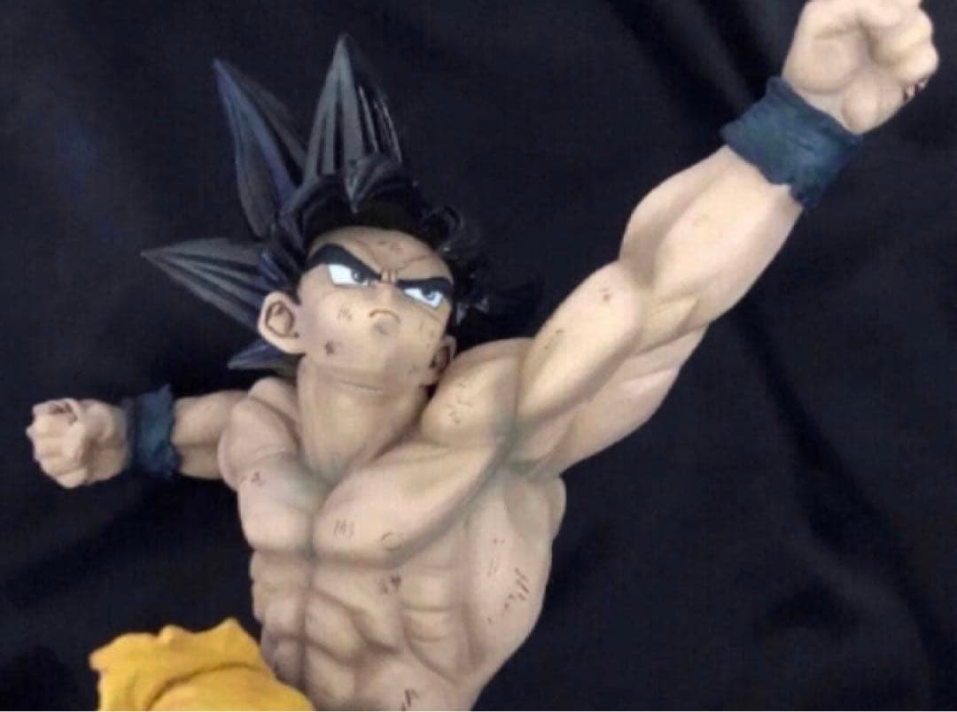 ドラゴンボール 孫悟空 身勝手の極意 兆（黒髪）リペイント フィギュア 悟空