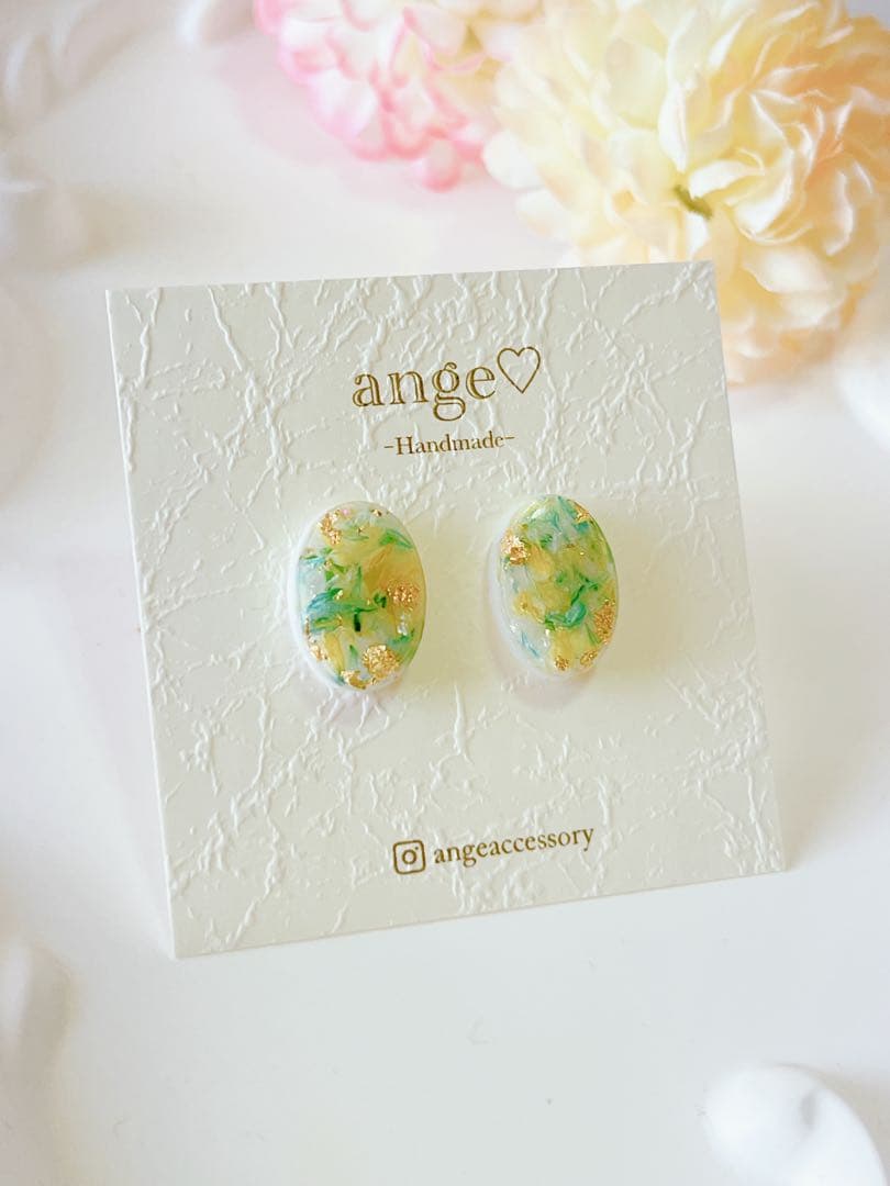 新作ハンドメイドピアス／グリーンガーデン