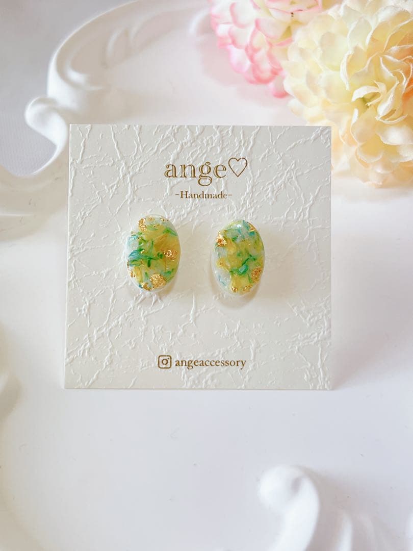 新作ハンドメイドピアス／グリーンガーデン