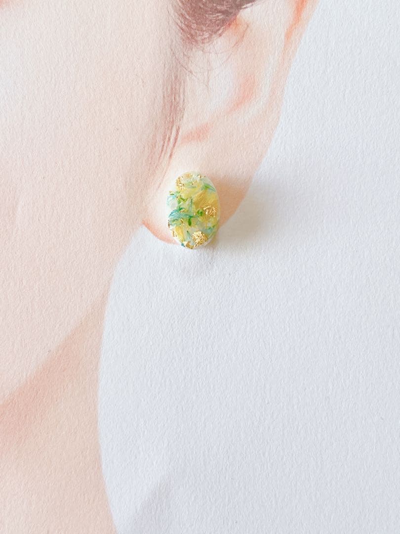 新作ハンドメイドピアス／グリーンガーデン