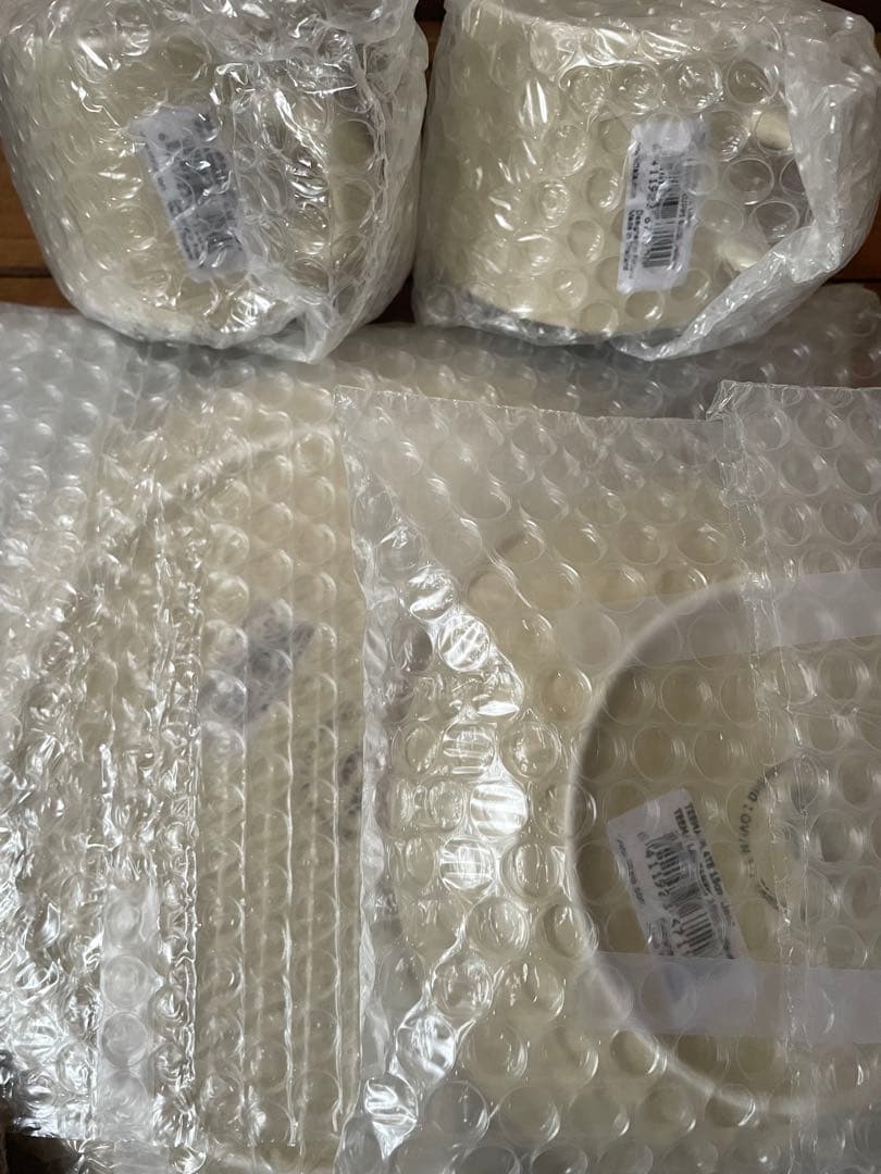 【新品】 Teemaリネンプレート23cm・カップ＆ソーサー　各2