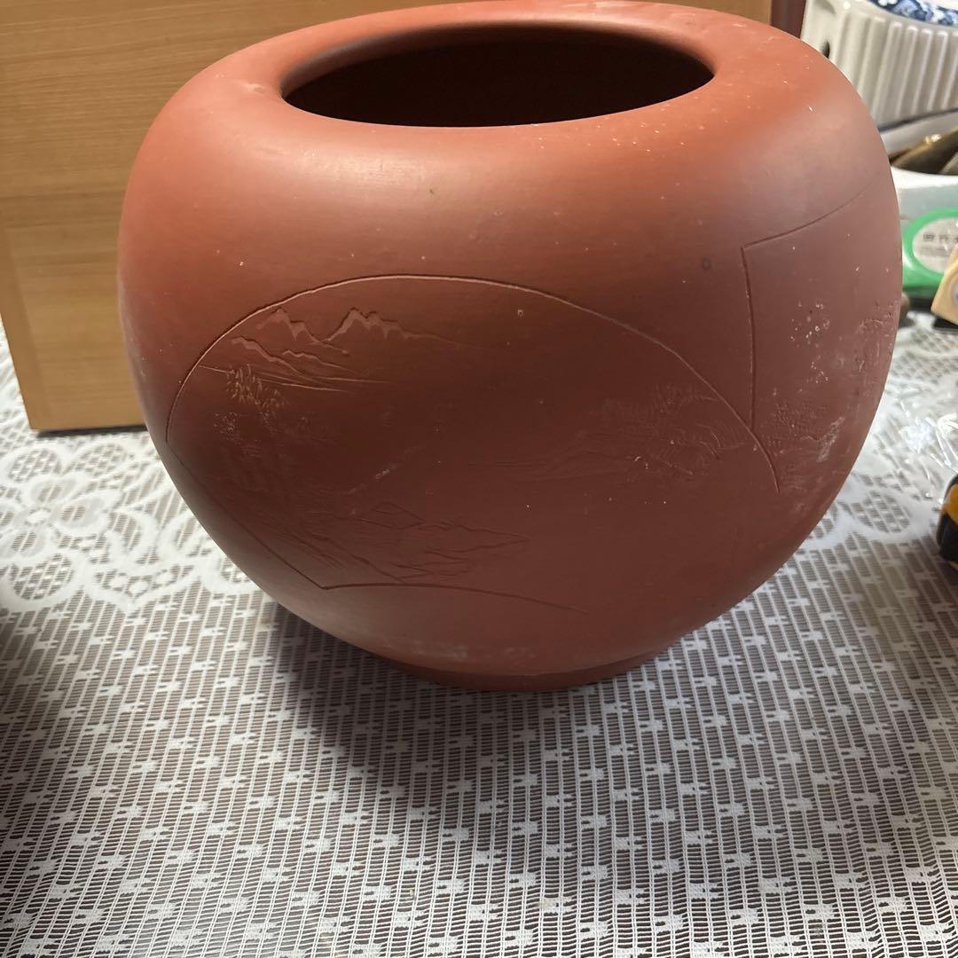 朱泥の陶器火鉢　美品　常滑焼　メダカ鉢山の風景彫刻