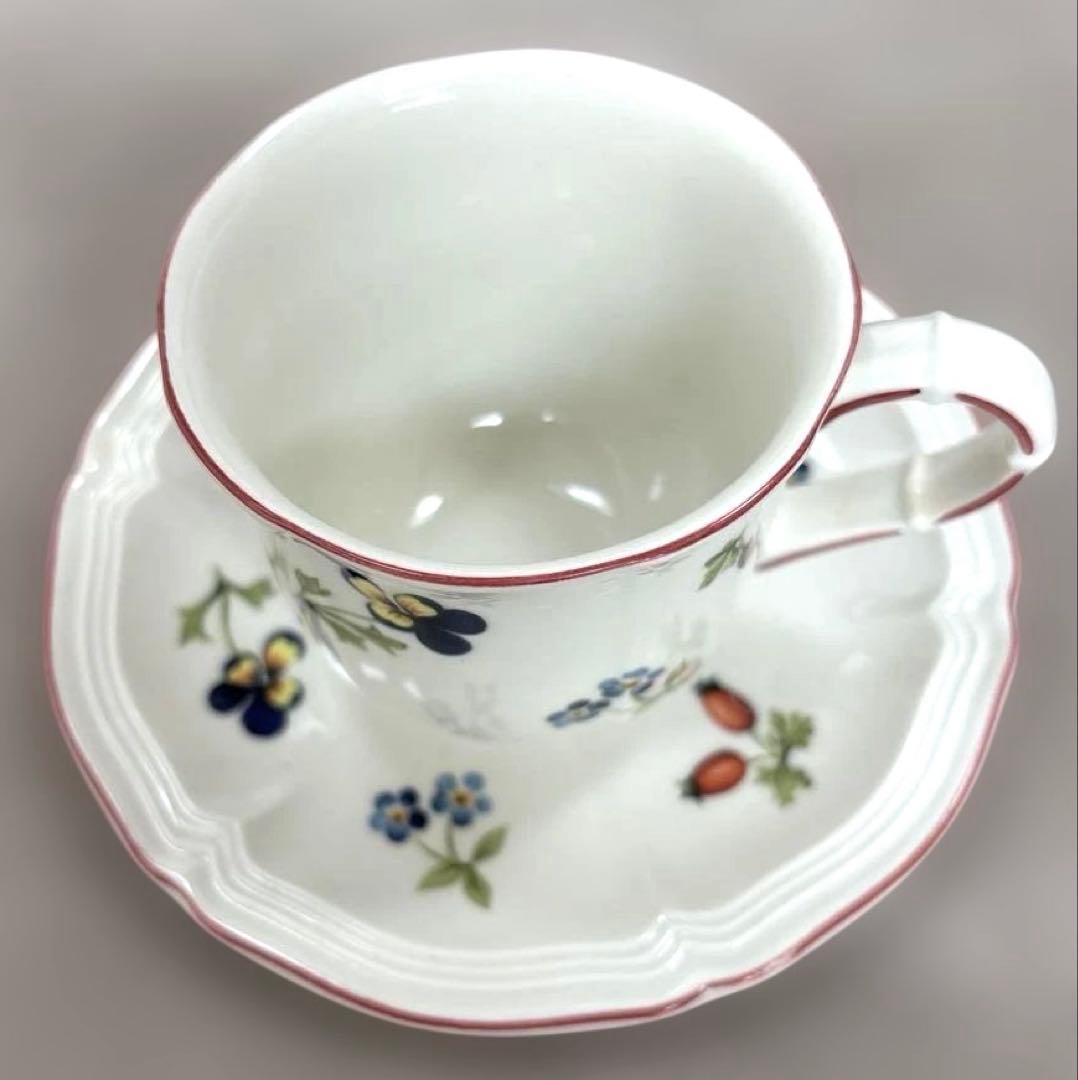 ビレロイ＆ボッホ プチフルールシリーズ デミタスカップ＆ソーサー