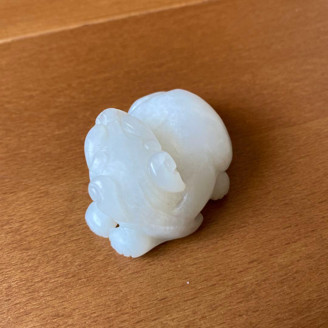 中国白砡　彫刻 白色　天然石　古董品