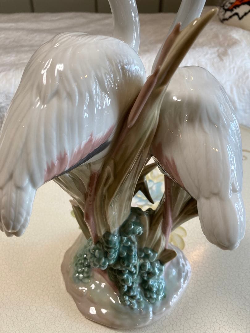 リアドロ 求愛するツル