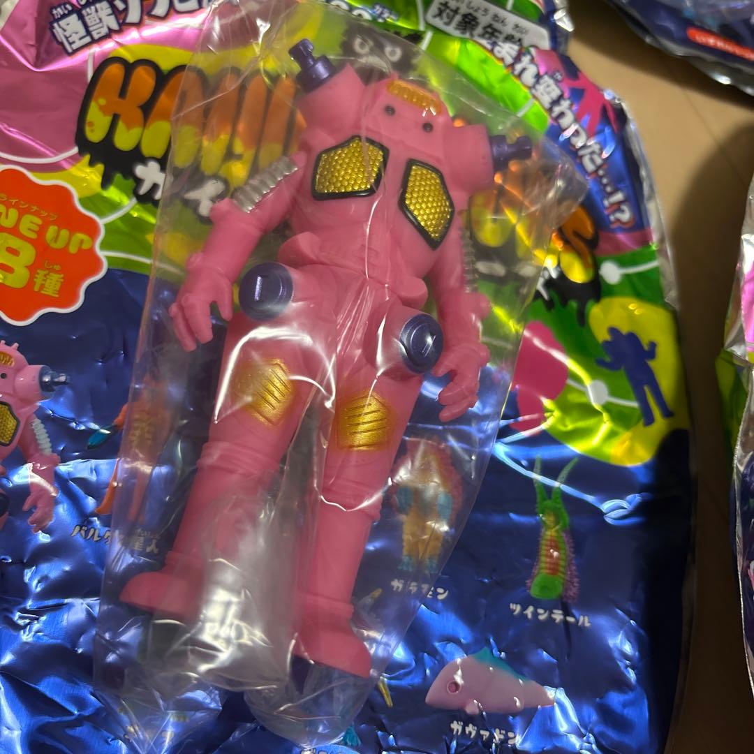 PPIH KAIJU COLORS カイジュウカラーズ 5体セットウルトラマン