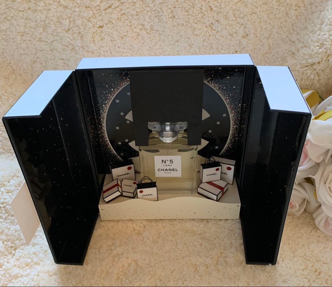 貴重✨新品未使用✨限定CHANELクリスマスコフレ✨No.5ロー香水100ml