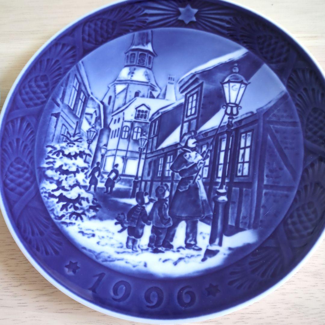 【新品・未使用】ロイヤルコペンハーゲン　プレート12枚 1996年〜2007年製