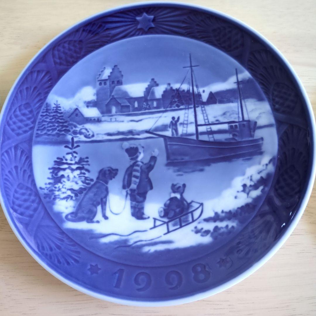 【新品・未使用】ロイヤルコペンハーゲン　プレート12枚 1996年〜2007年製