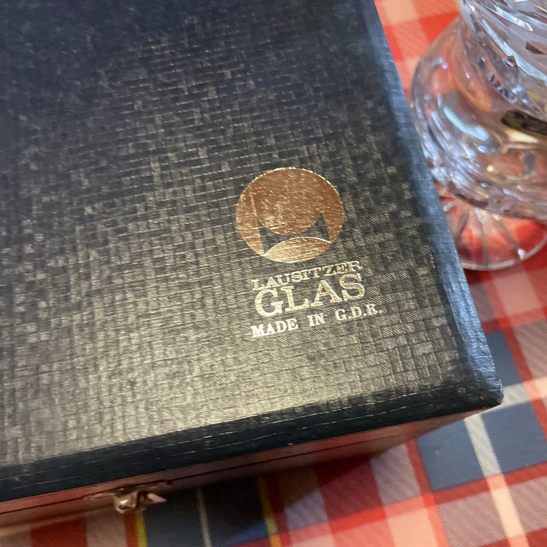 レア品　希少価値　東ドイツLAUSITZER GLAS クリスタル　花瓶　新品