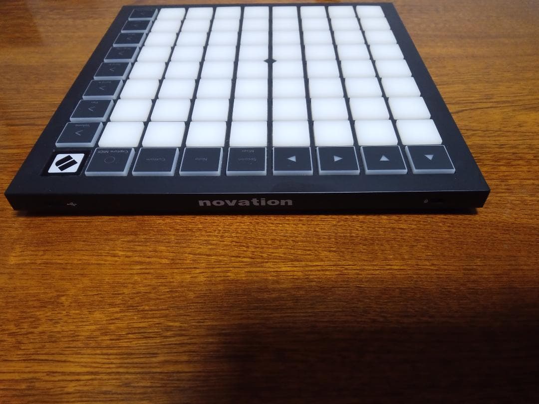 【Novation】 Launchpad X